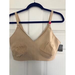 NWT Q-T Intimates wire free nursing bra size 42D